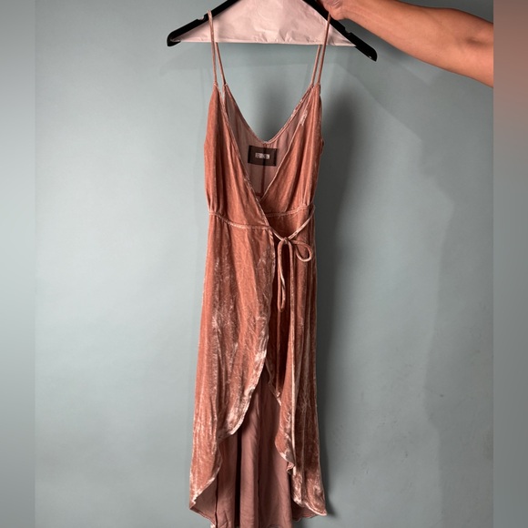 Reformation Dresses & Skirts - Reformation Anoush Wrap Dress Silk Blend Velvet Pink Blush XS